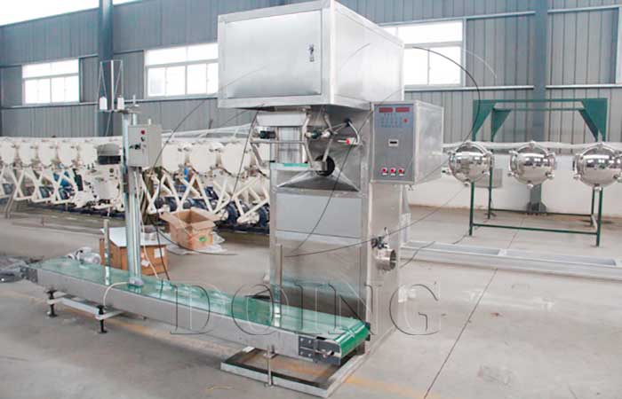 packing machine in sweet potato starch